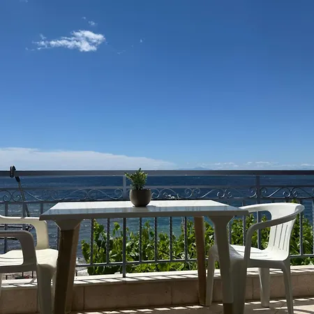 Everblue - Halkidiki Beachfront Hotel