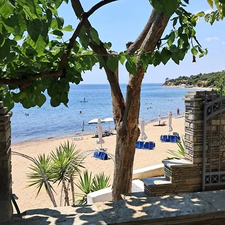 Everblue - Halkidiki Beachfront Hotel